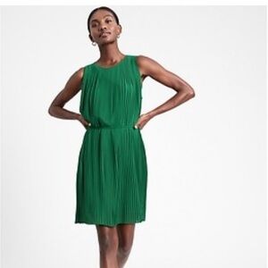 Banana Republic Green Pleated Dress